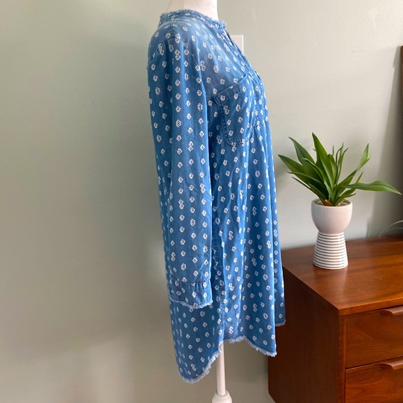 Anthropologie Cloth and Stone Chambray Printed Shirt Dress Size S - Picture 3 of 10